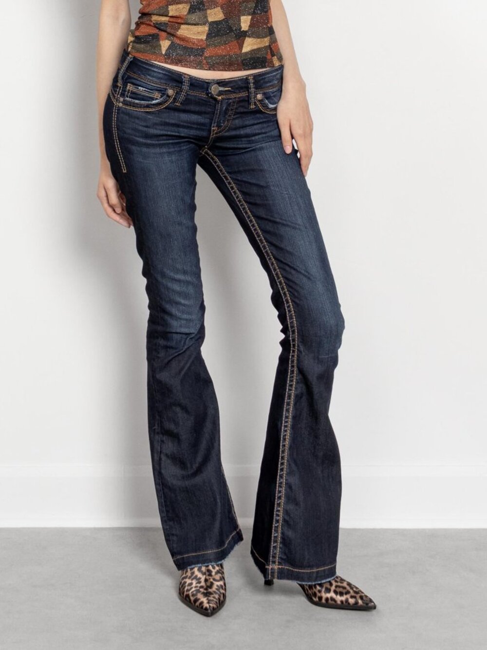 Silver Tab LOW RISE Y2K JEANS Denim Women / 37 38 Inch Hips / Size 5